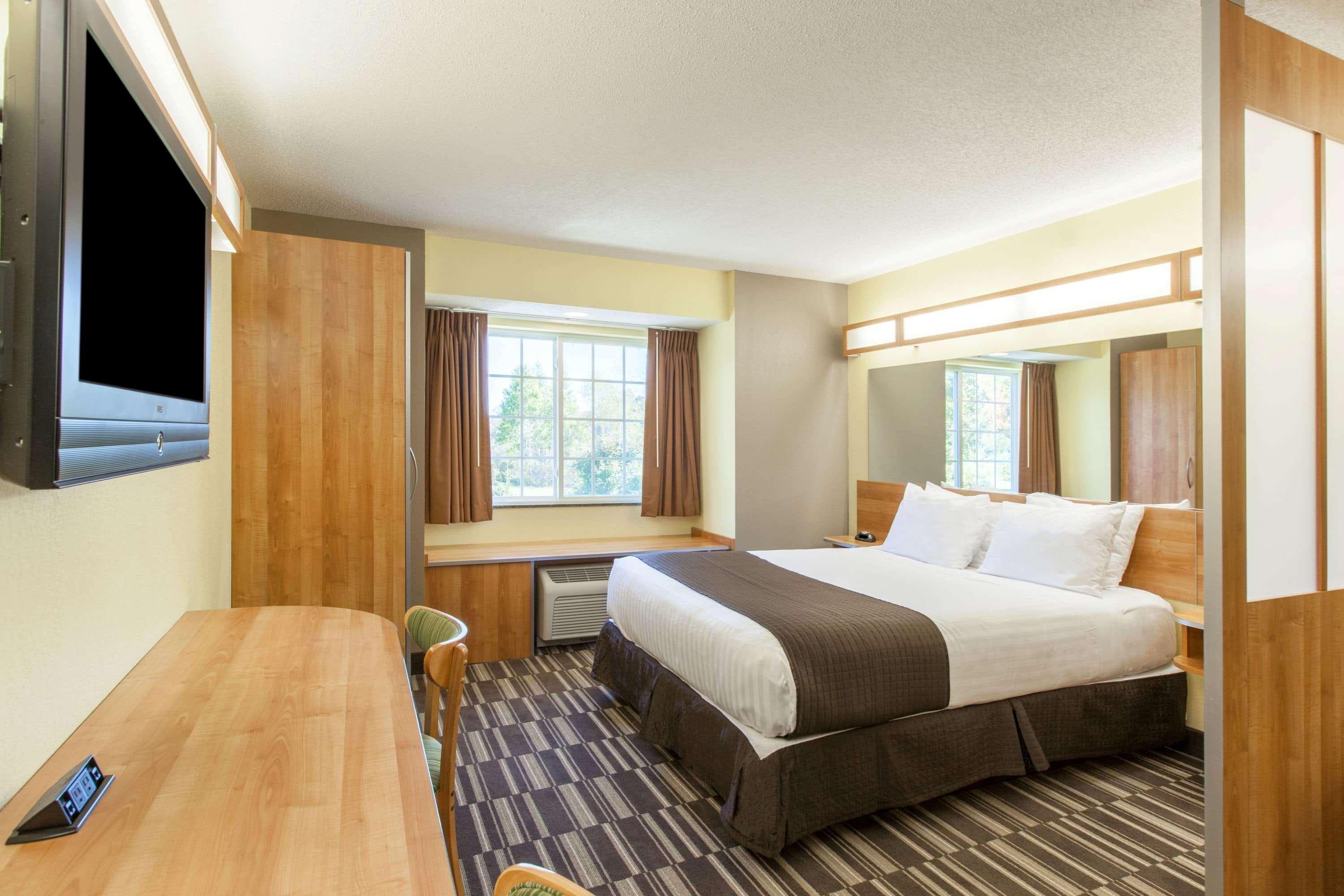 Microtel Inn & Suites By Wyndham Johnstown Exteriör bild