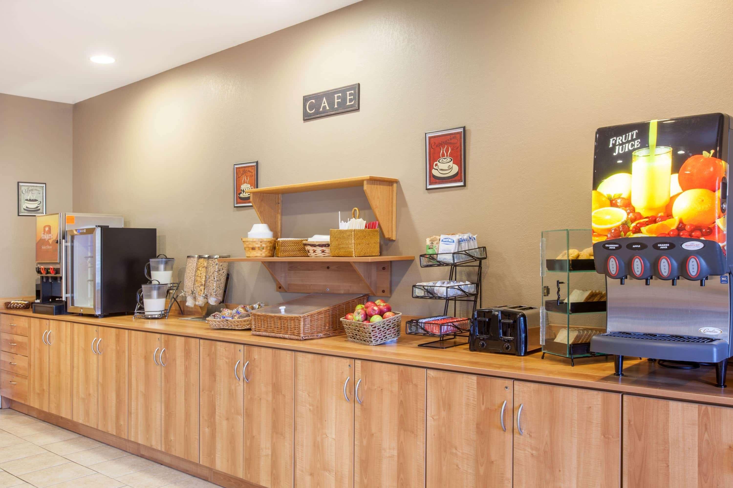 Microtel Inn & Suites By Wyndham Johnstown Exteriör bild